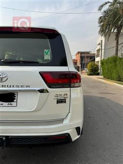 تويوتا لاندكروزر